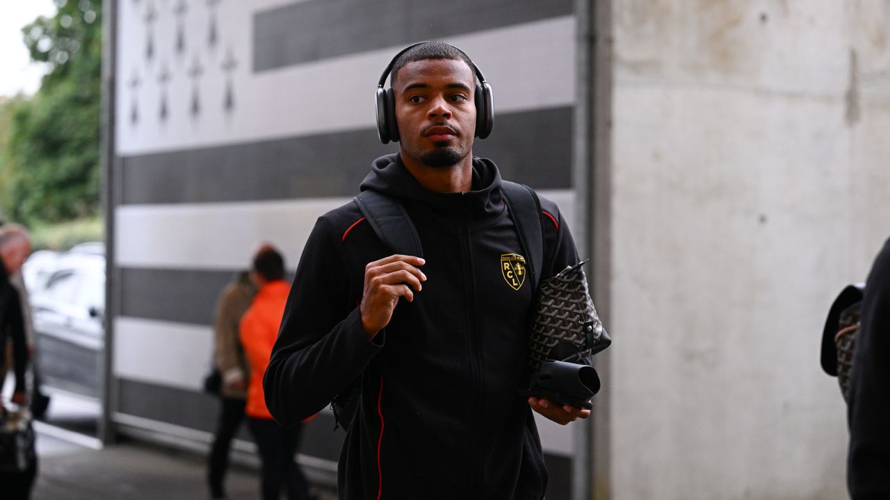 
                Mercato RC Lens : Joseph Oughourlian a fixé le prix pour Andy Diouf
                