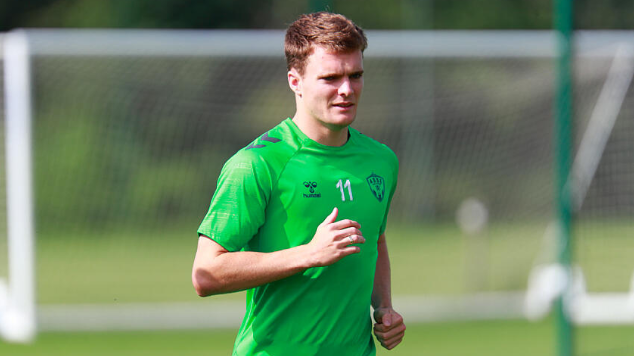 ASSE : Ben Old veut défier Lucas Stassin !