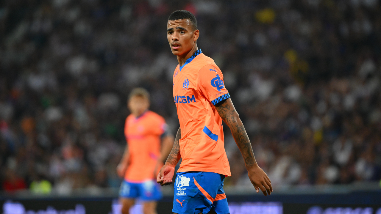 
                Mercato OM : après le Barça, la Premier League s’enflamme pour Mason Greenwood
                