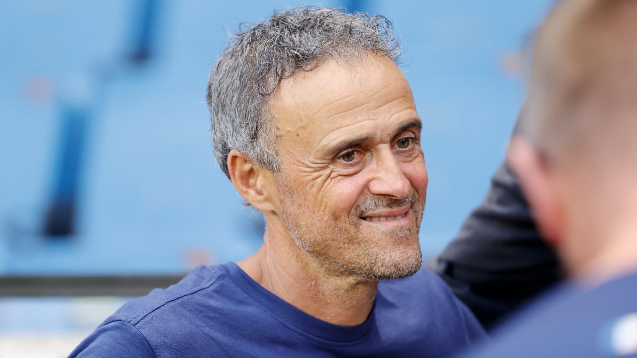 
                PSG : En attendant Dembélé et Ruiz, Luis Enrique sécurise un cadre
                