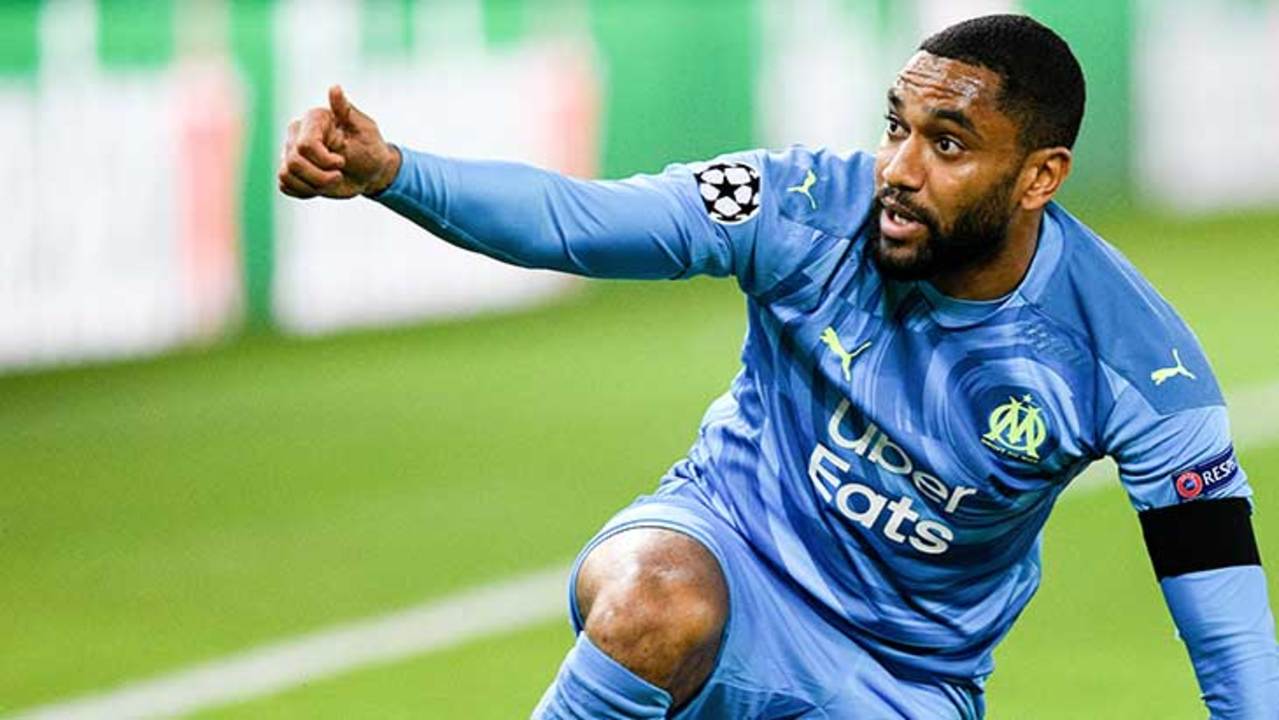 amavi-champions-pouce-leve