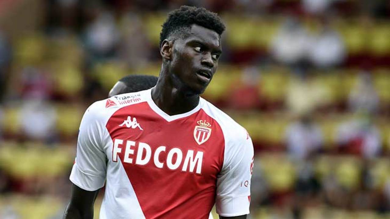 badiashile-monaco-buste