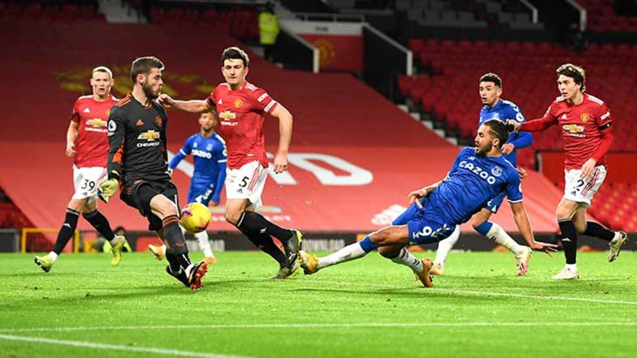calvert-lewin-everton-mu-goal