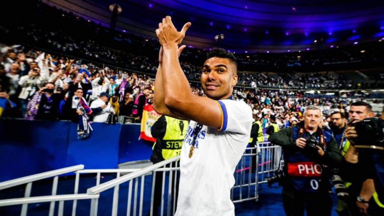 casemiro-real-applaudit-new