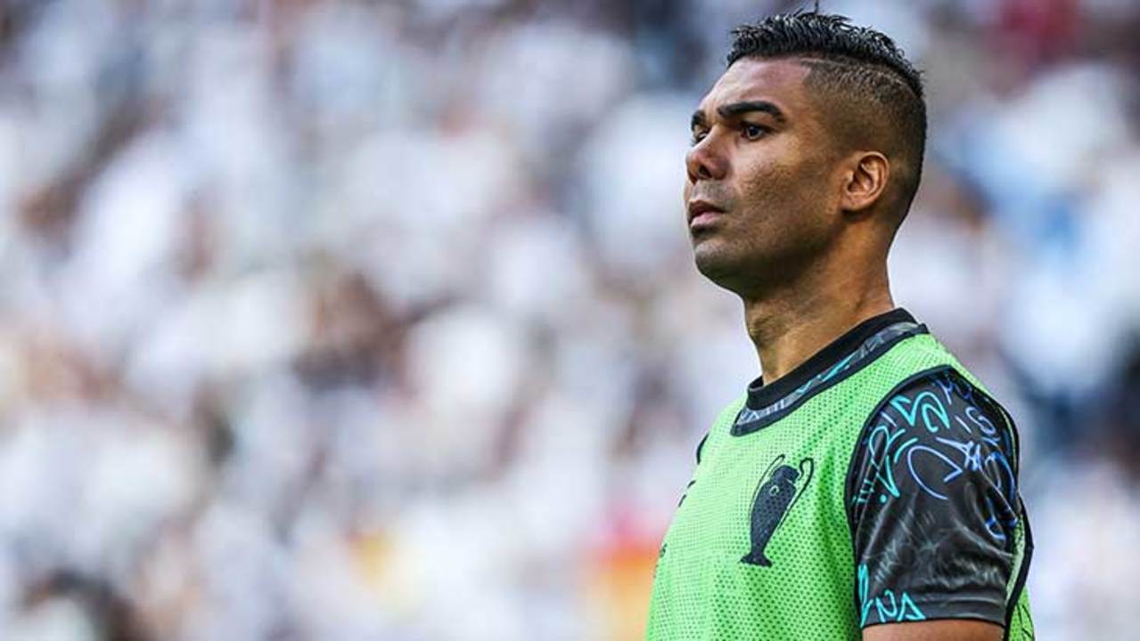 casemiro-real-chasuble