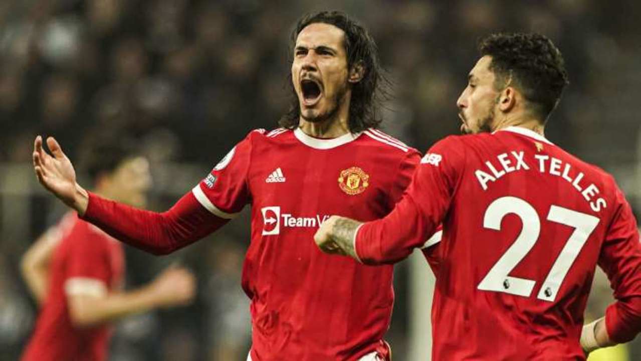 cavani-telles-manchester-newcastle