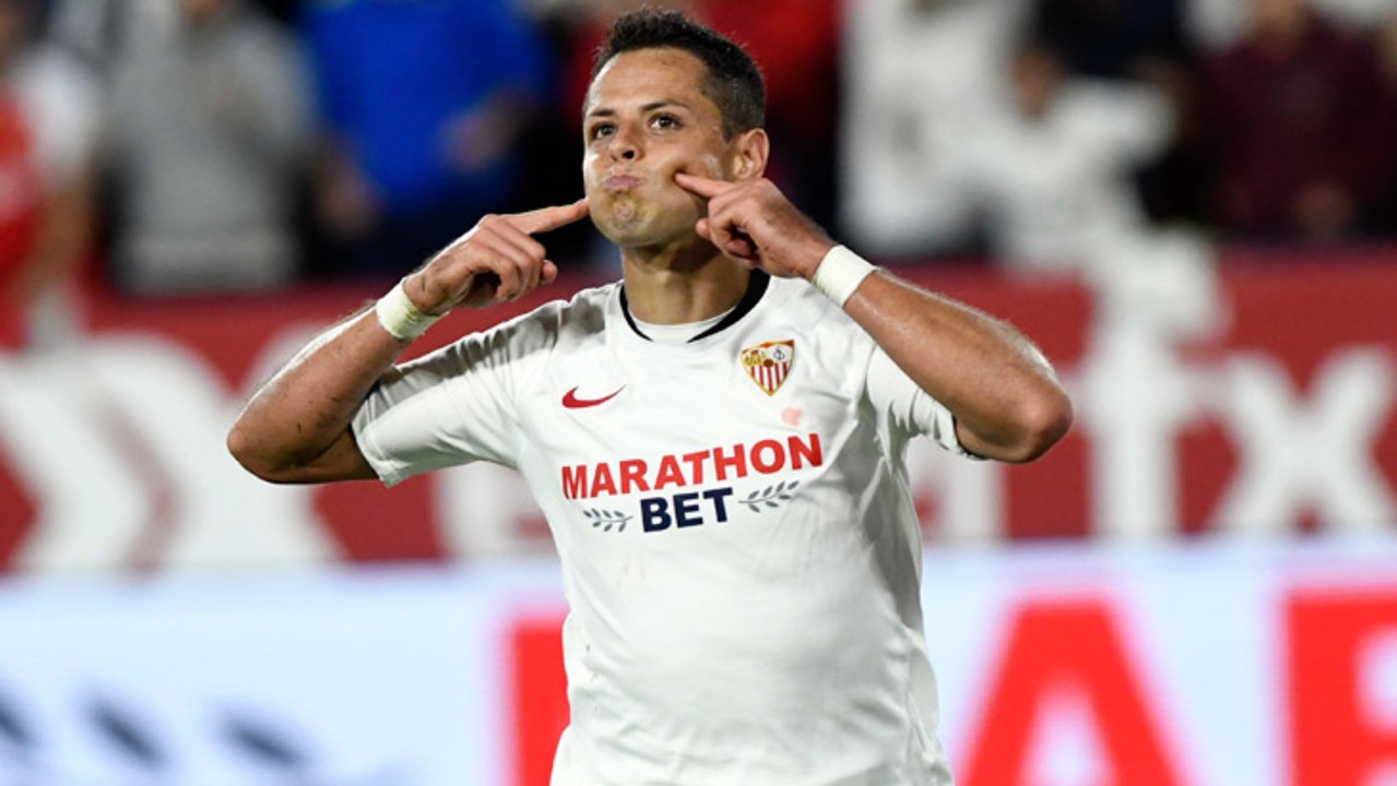 chicharito-celebration-seville