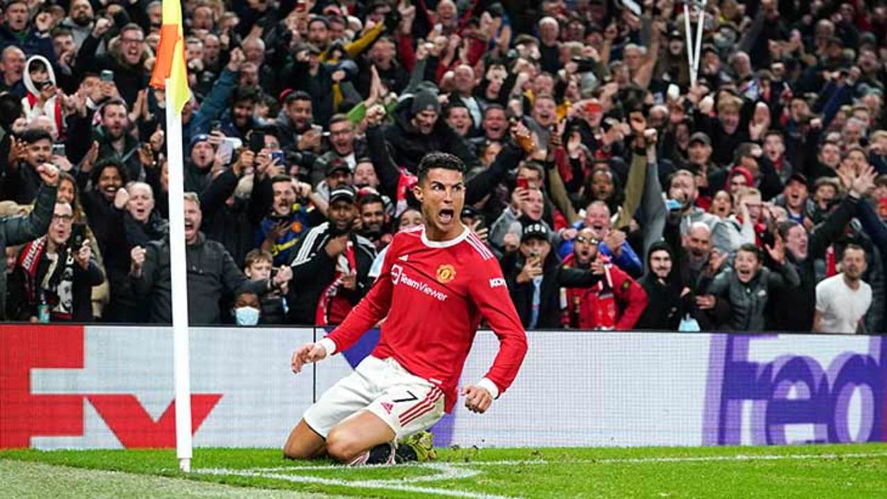 cristiano-ronaldo-corner-manchester-united