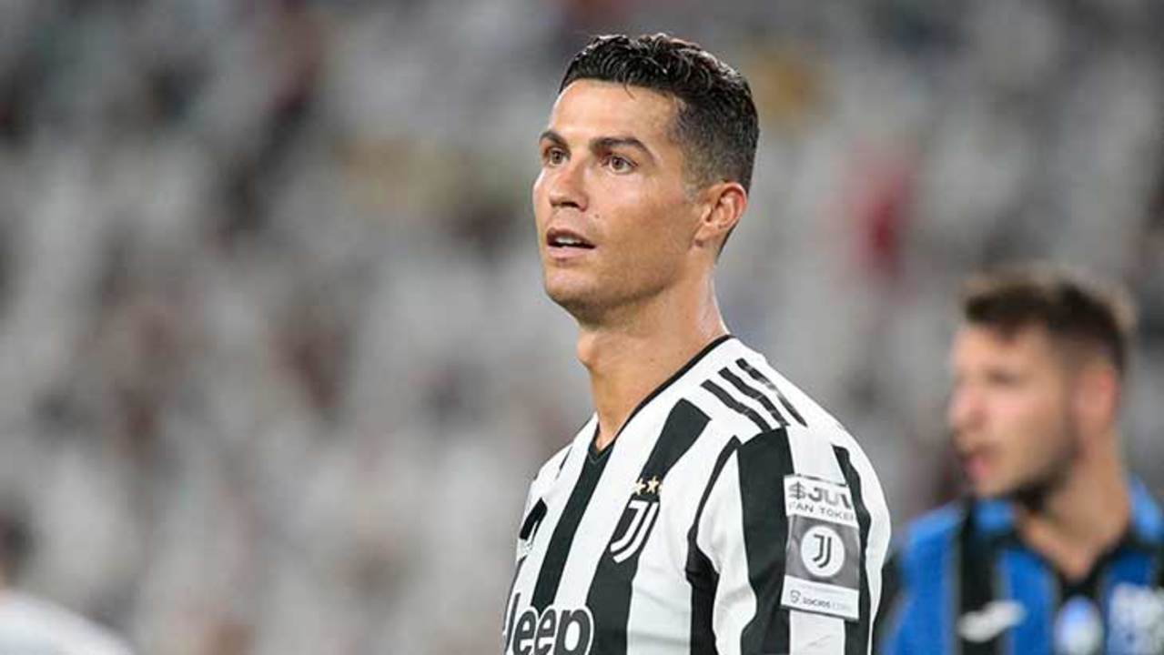 cristiano-ronaldo-juventus-2022-bianconero