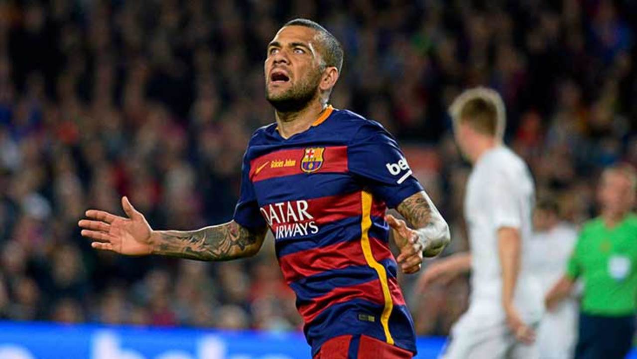 dani-alves-barca-real-ancien