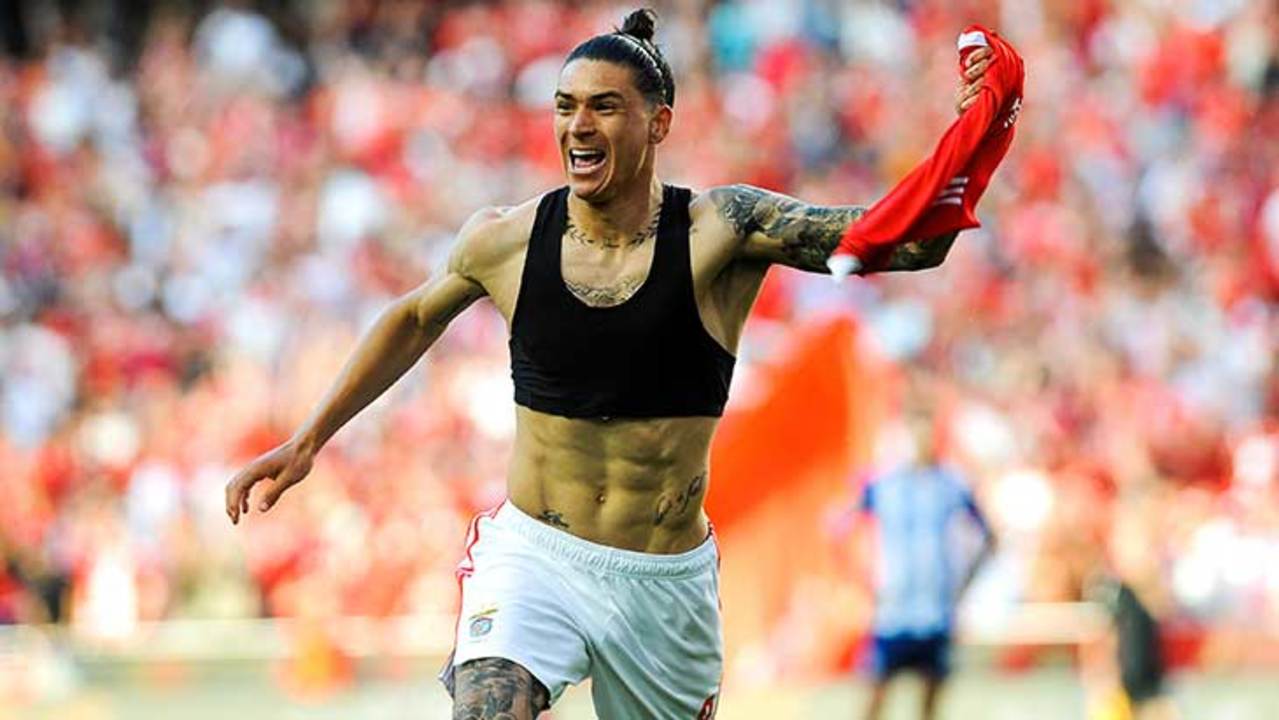 darwin-maillot-benfica-porto