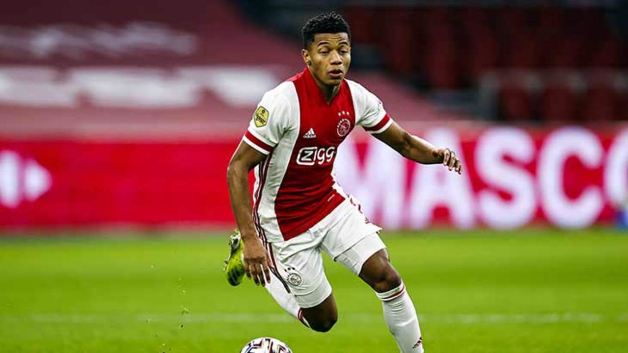 david-neres-ajax-court