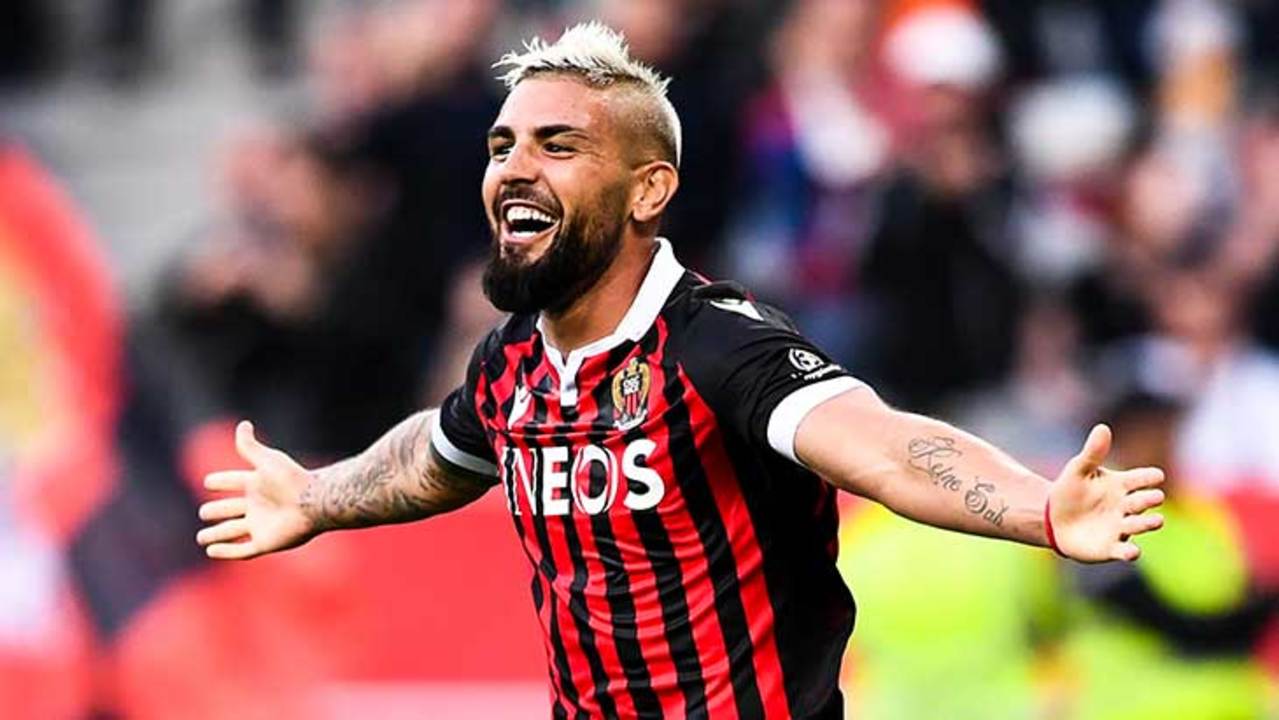 delort-nice-asse-sourire