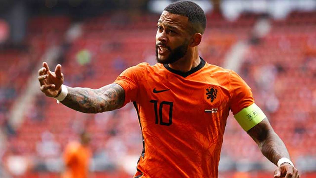depay-pays-bas-capitaine-orange-new
