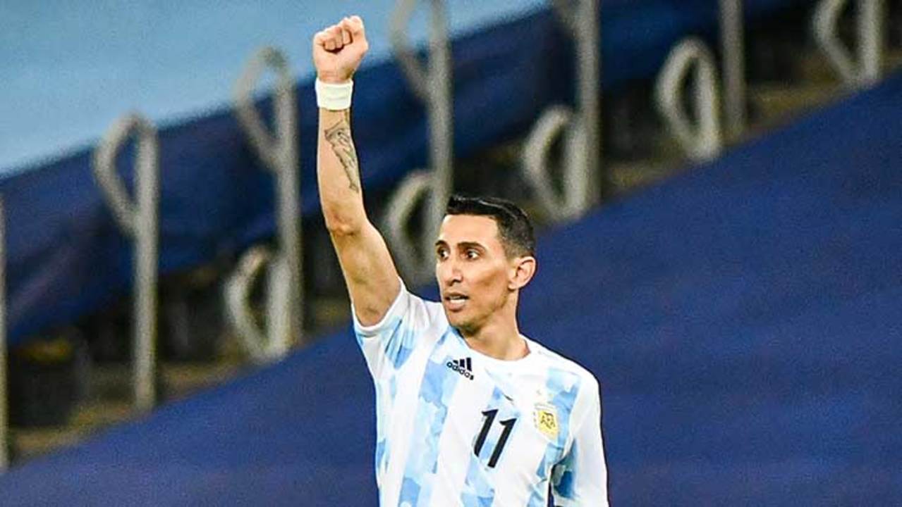 di-maria-argentine-poing-leve