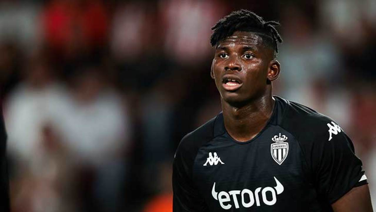 embolo-psv-monaco