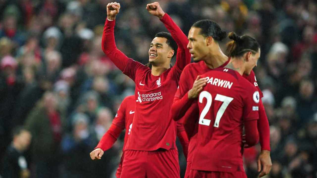 манчестер юнайтед ливерпуль. премьер лига англия 2021 2022. ливерпуль манчестер юнайтед 19. манчестер юнайтед ливерпуль афиша. ливерпуль манчестер юнайтед 19.