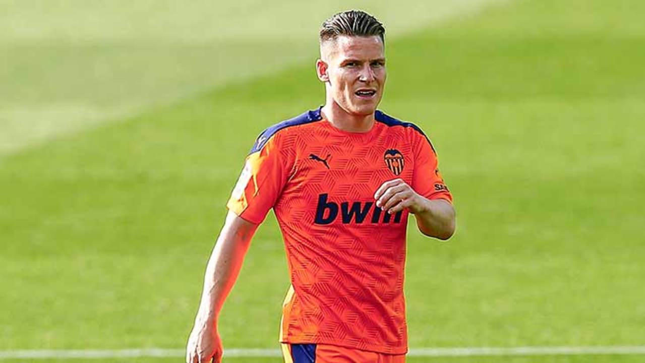 Mercato OM : Longoria négocie avec un ancien buteur du PSG !
