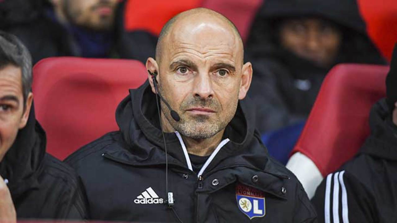 Mercato : Angers a trouvé son nouveau coach à Lyon !