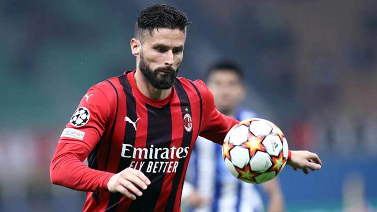 giroud-milan-ballon-c1