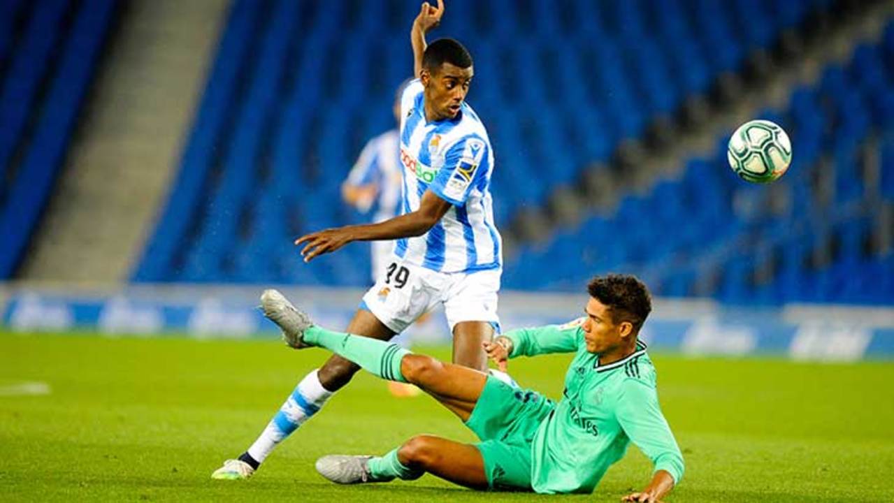 isak-varane-real-madrid-sociedad