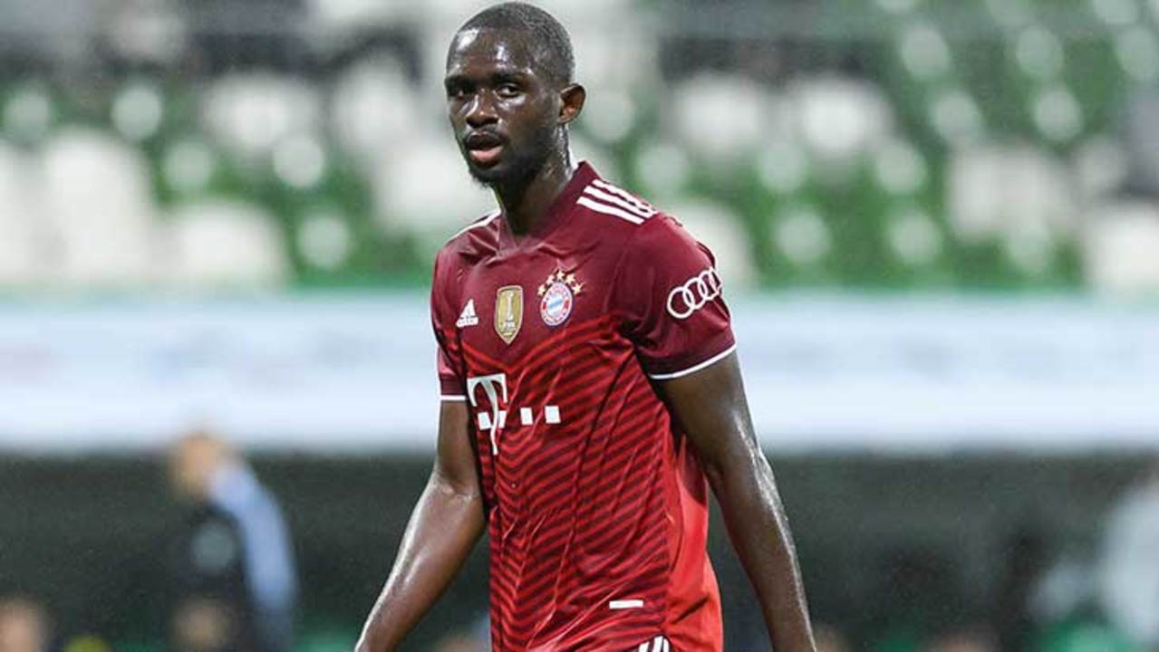 kouassi-bayern-regard