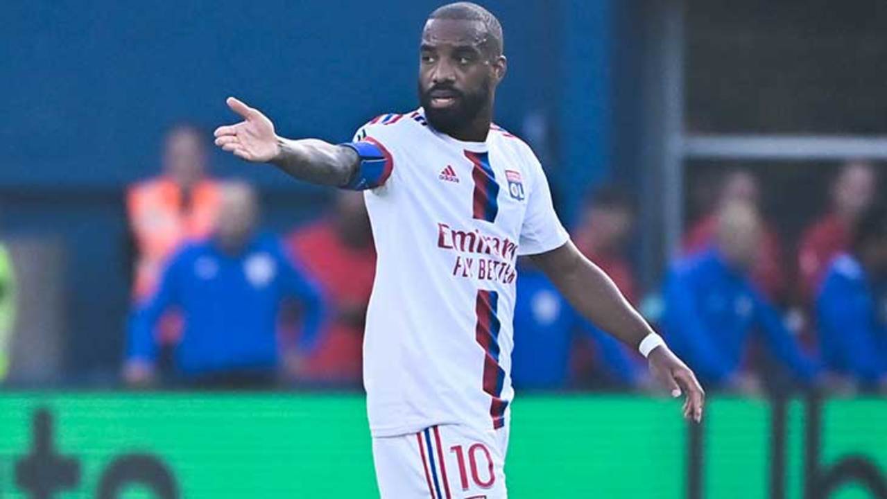 lacazette-montpellier-ol