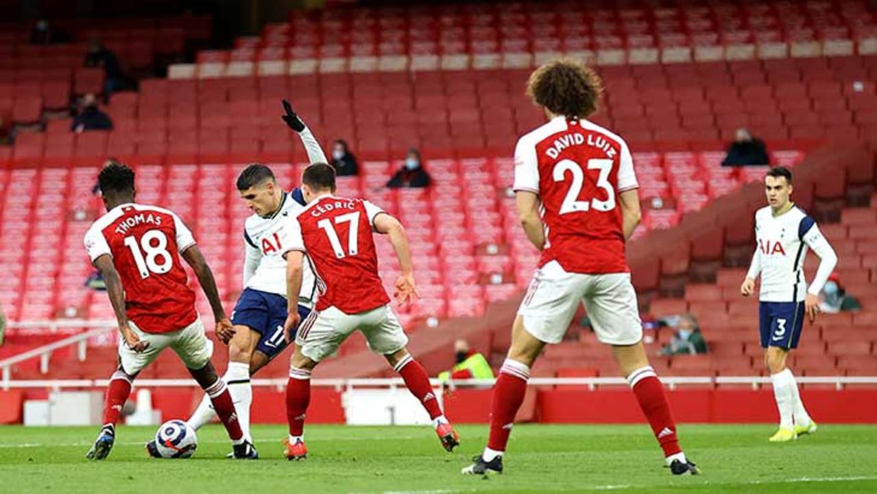 lamela-arsenal-rabona
