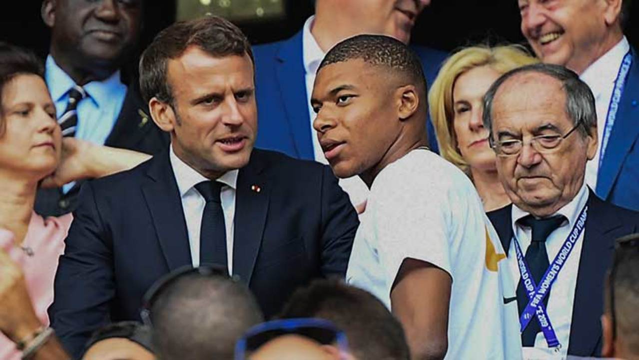 Mercato PSG : Mbappé révèle ce que Macron lui a dit sur son avenir et le Real Madrid !
