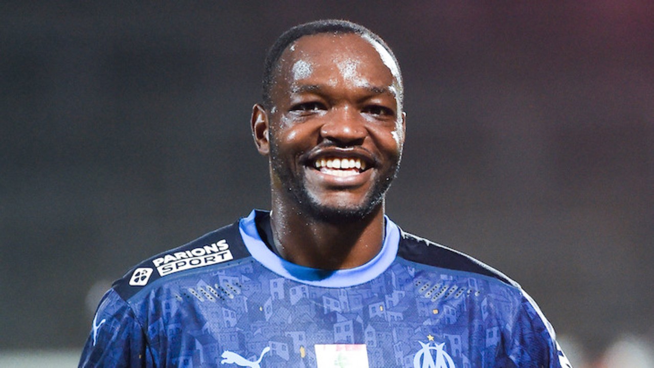 mandanda-sourire-bleu