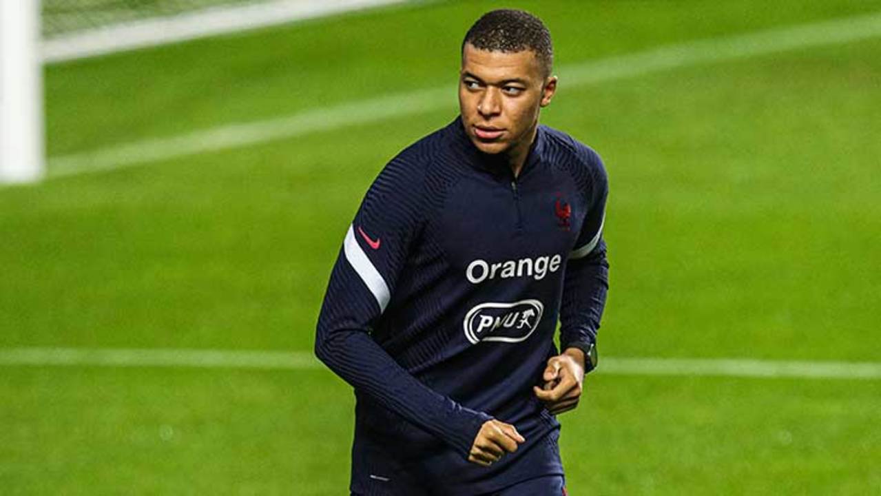 mbappe-training-france-2020