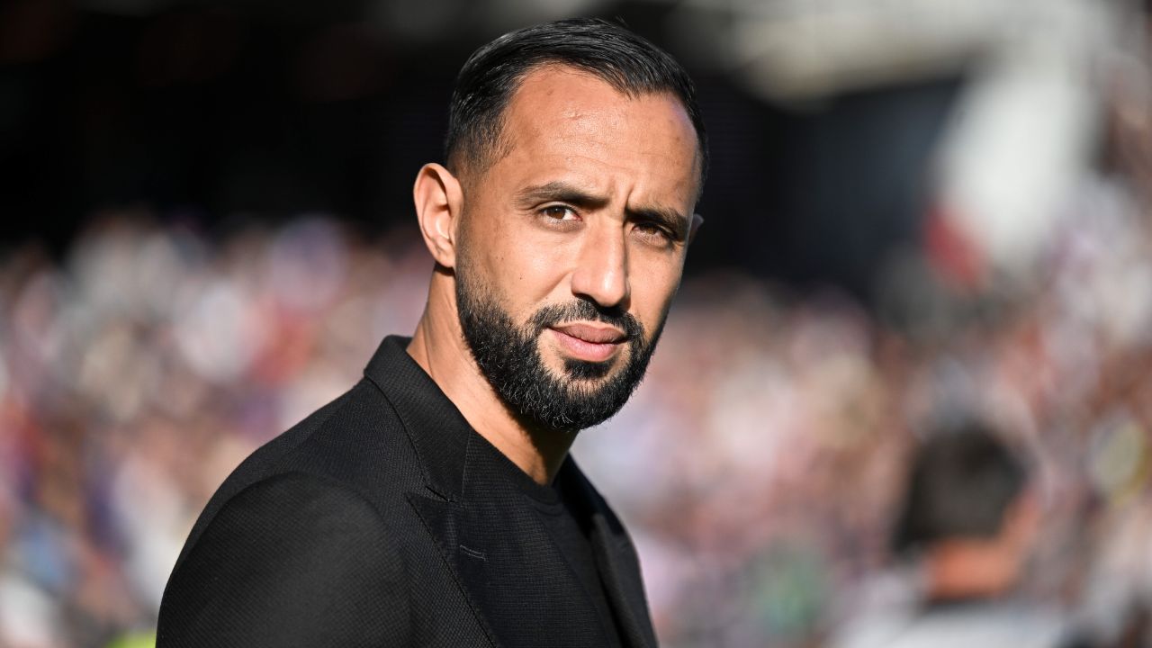 
                Mercato OM : Medhi Benatia trouve mieux que Jonathan David, les fans sceptiques
                