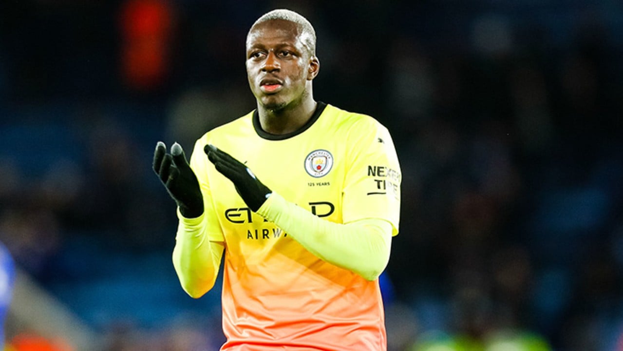 mendy-applaudit-sun