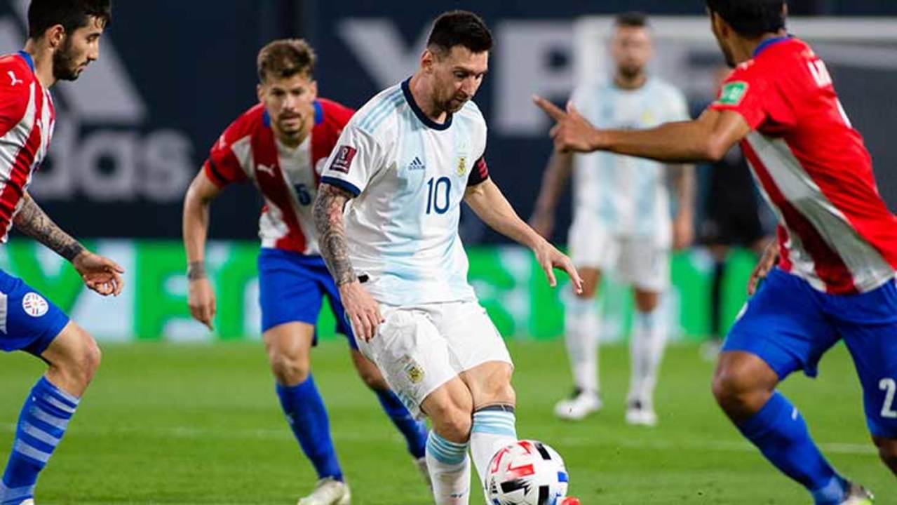 messi-argentine-paraguay