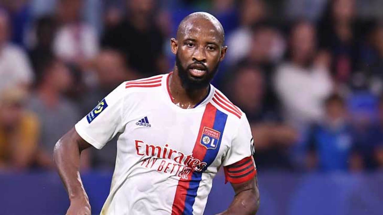 moussa-dembele-lyon-capitaine-new