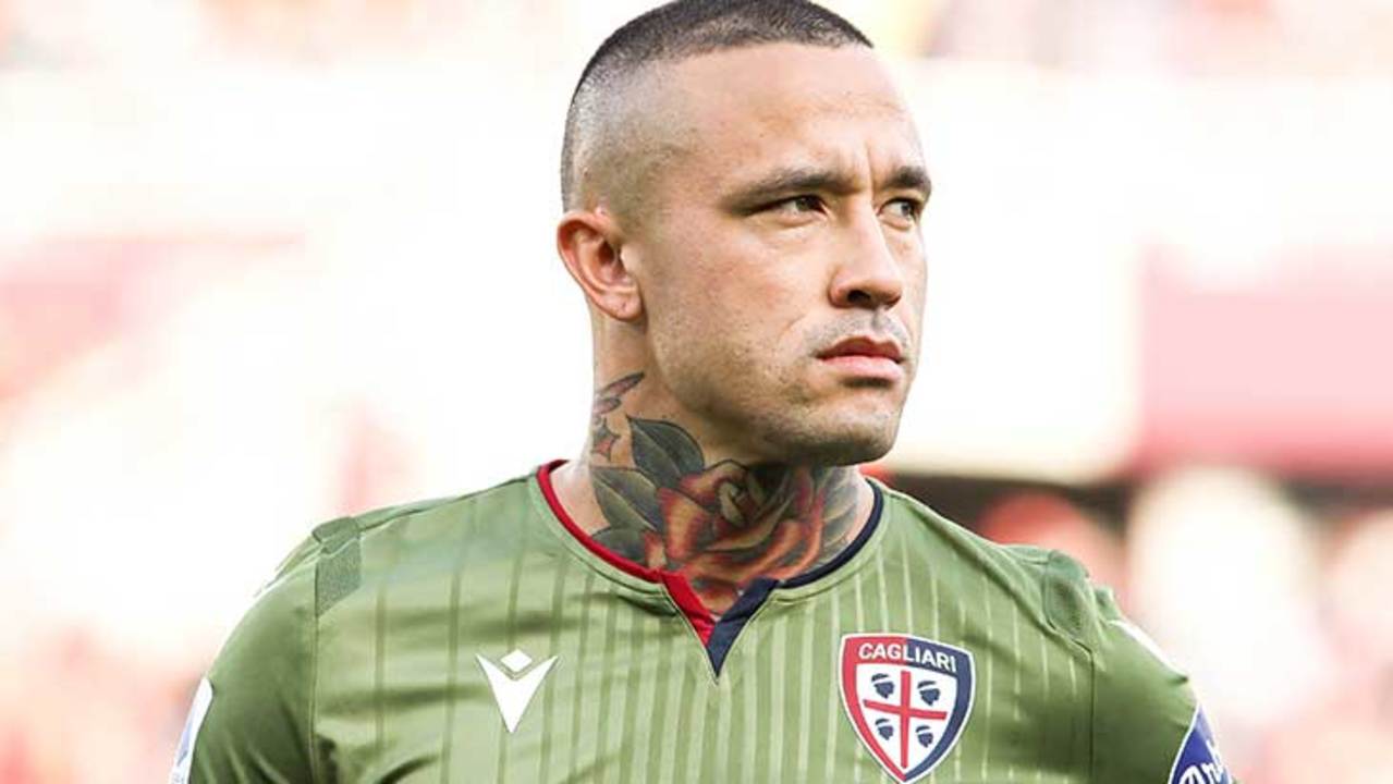 nainggolan-cagliari-vert