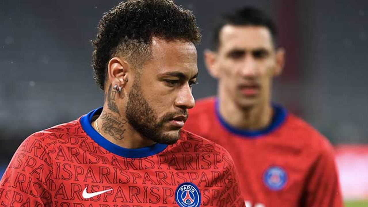 neymar-bayern-psg-training-regard-vide