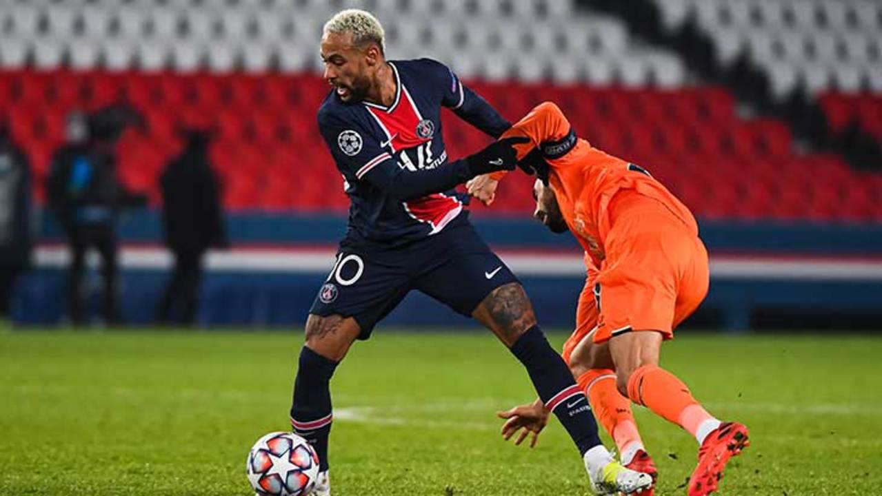 neymar-istanbul-psg-orange