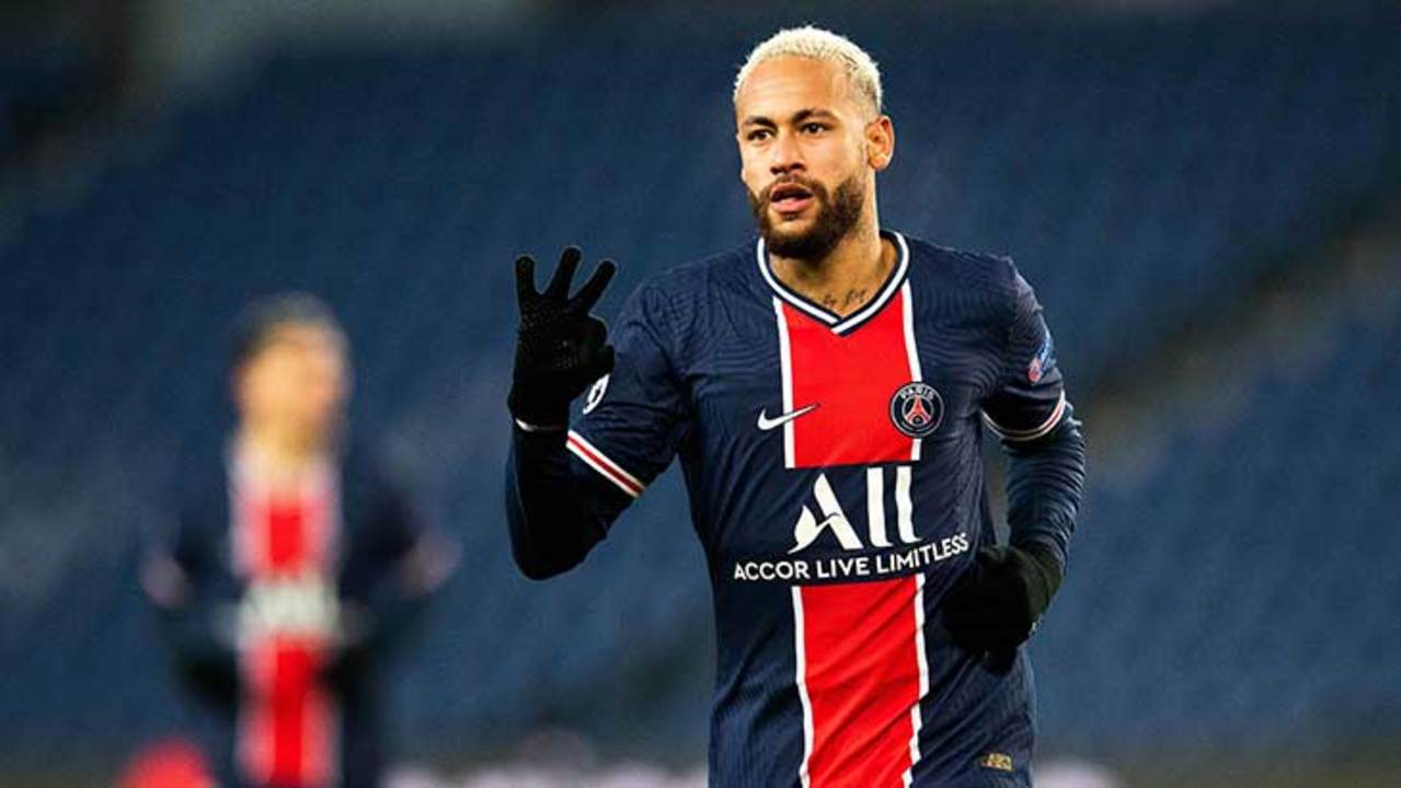 neymar-psg-celebration-doigts
