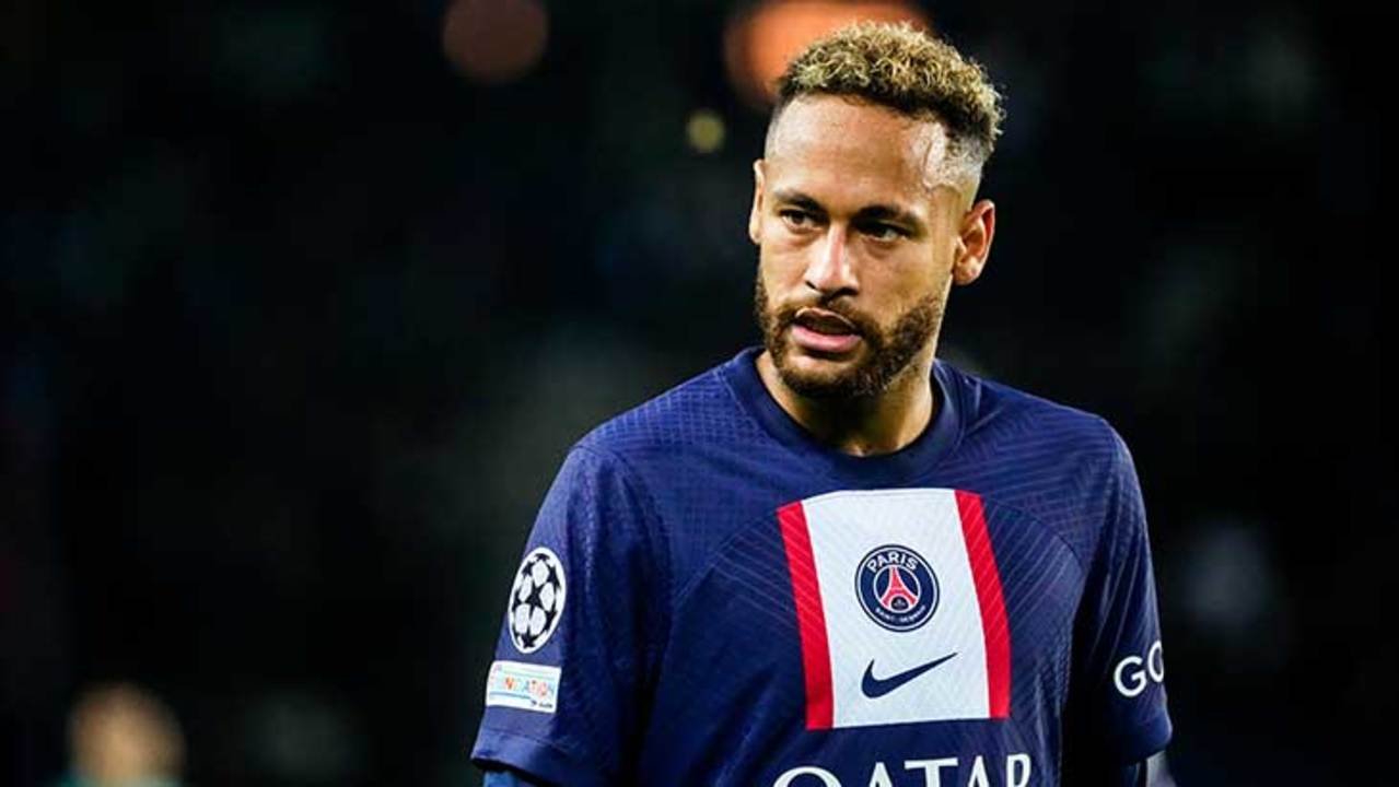 neymar-psg-champions-zoom-2023
