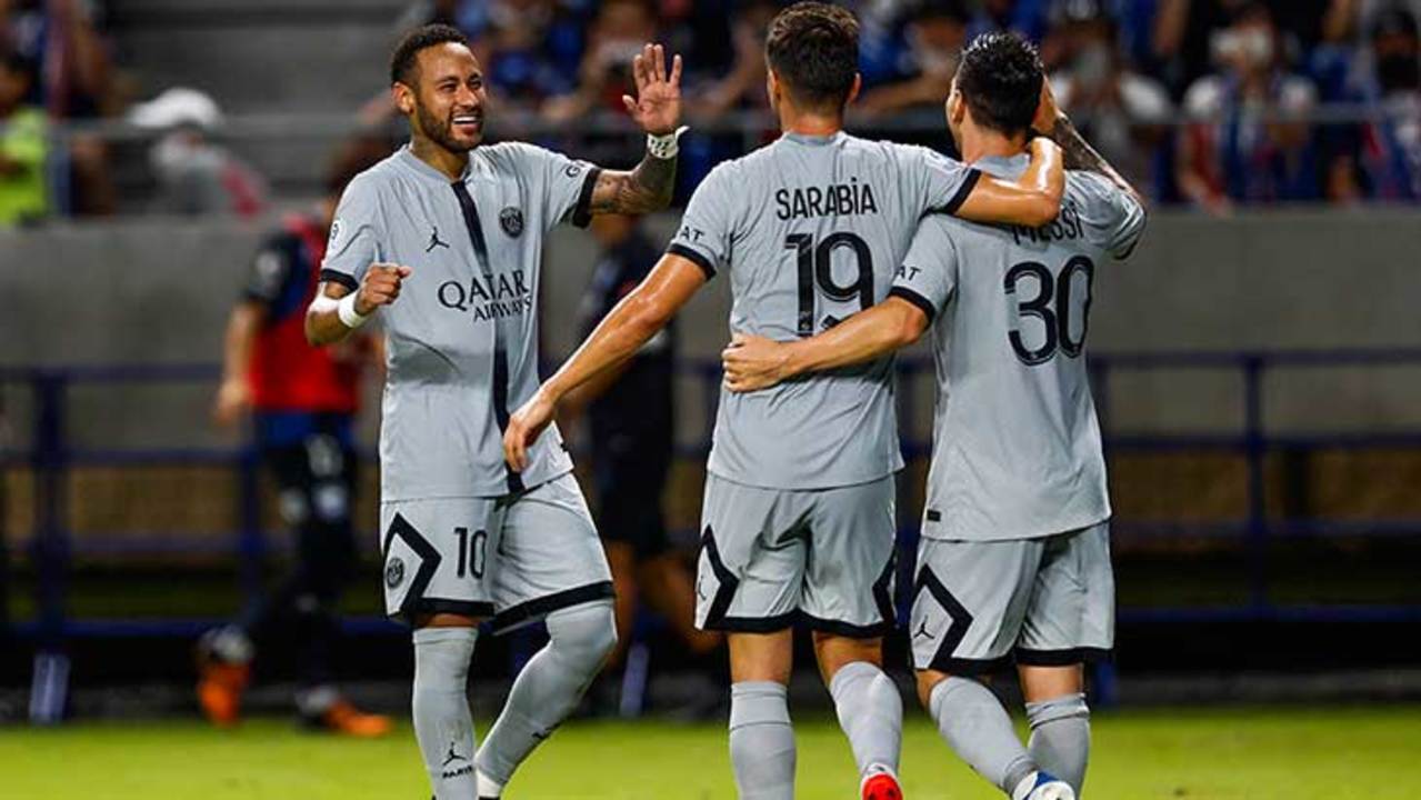 neymar-sarabia-messi-psg-gamba-osaka