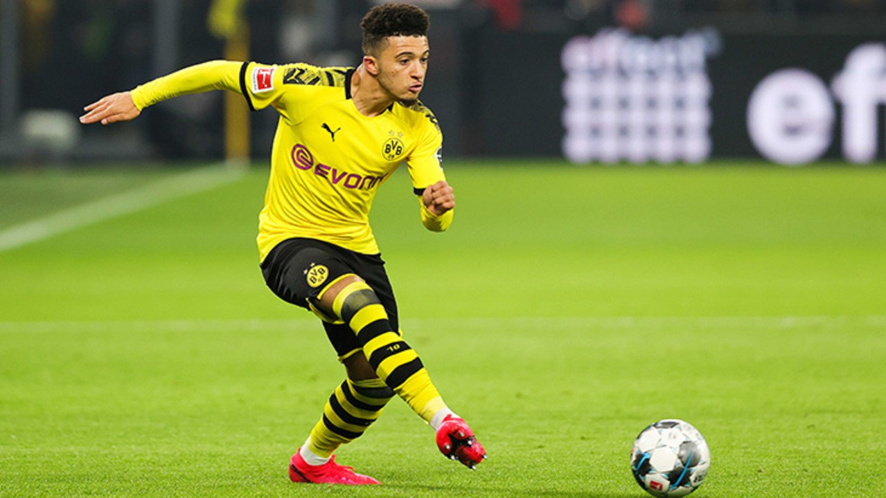 sancho-dortmund-droite