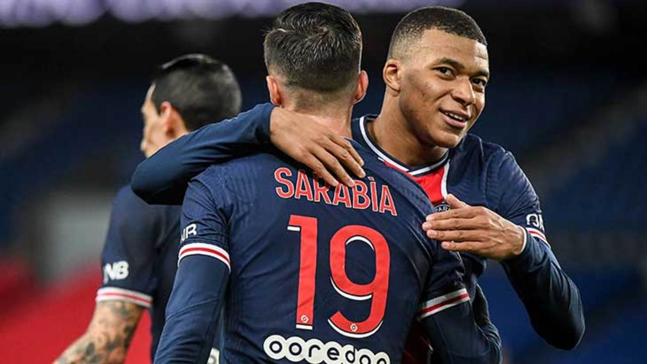 sarabia-mbappe-psg-nimes
