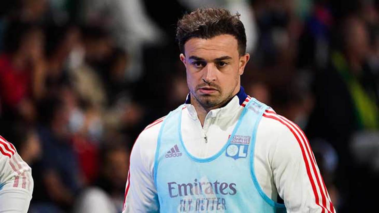 shaqiri-lyon-chasuble