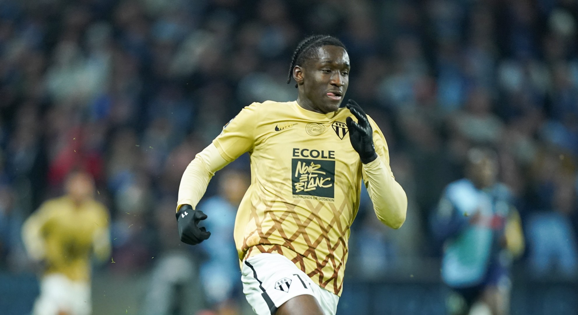
                Mercato Angers : le SCO prépare une vente record avec Sidiki Chérif
                