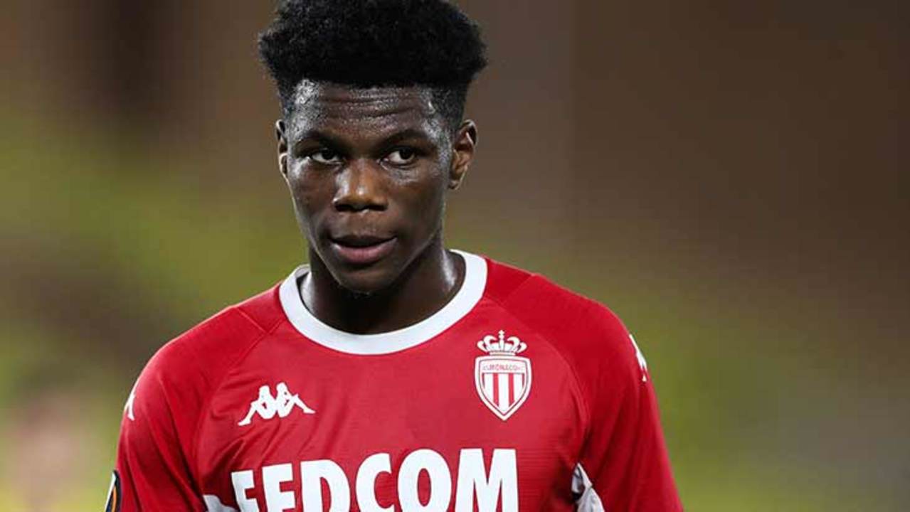 tchouameni-monaco-regard-new