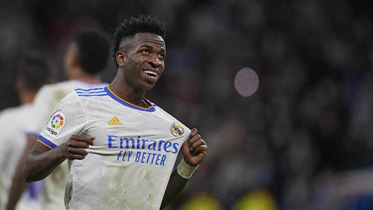 vinicius-junior-real-madrid-ecusson