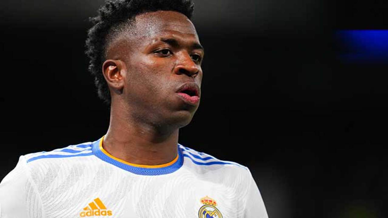 vinicius-junior-real-madrid-zoom-2022-new