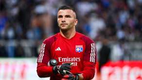 Anthony Lopes envisage de rester à l'OL
