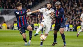 benzema araujo clasico